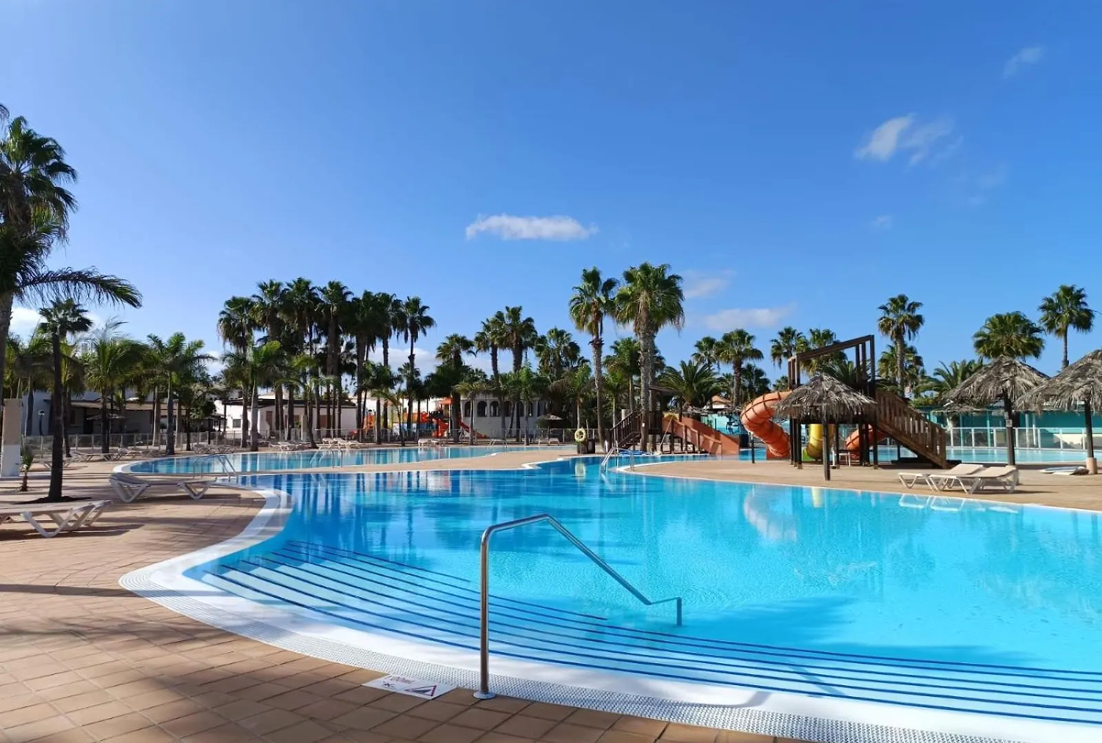 Casa Del Mar Air-Conditioned Apartment With Swimming Pools - Corralejo Playa