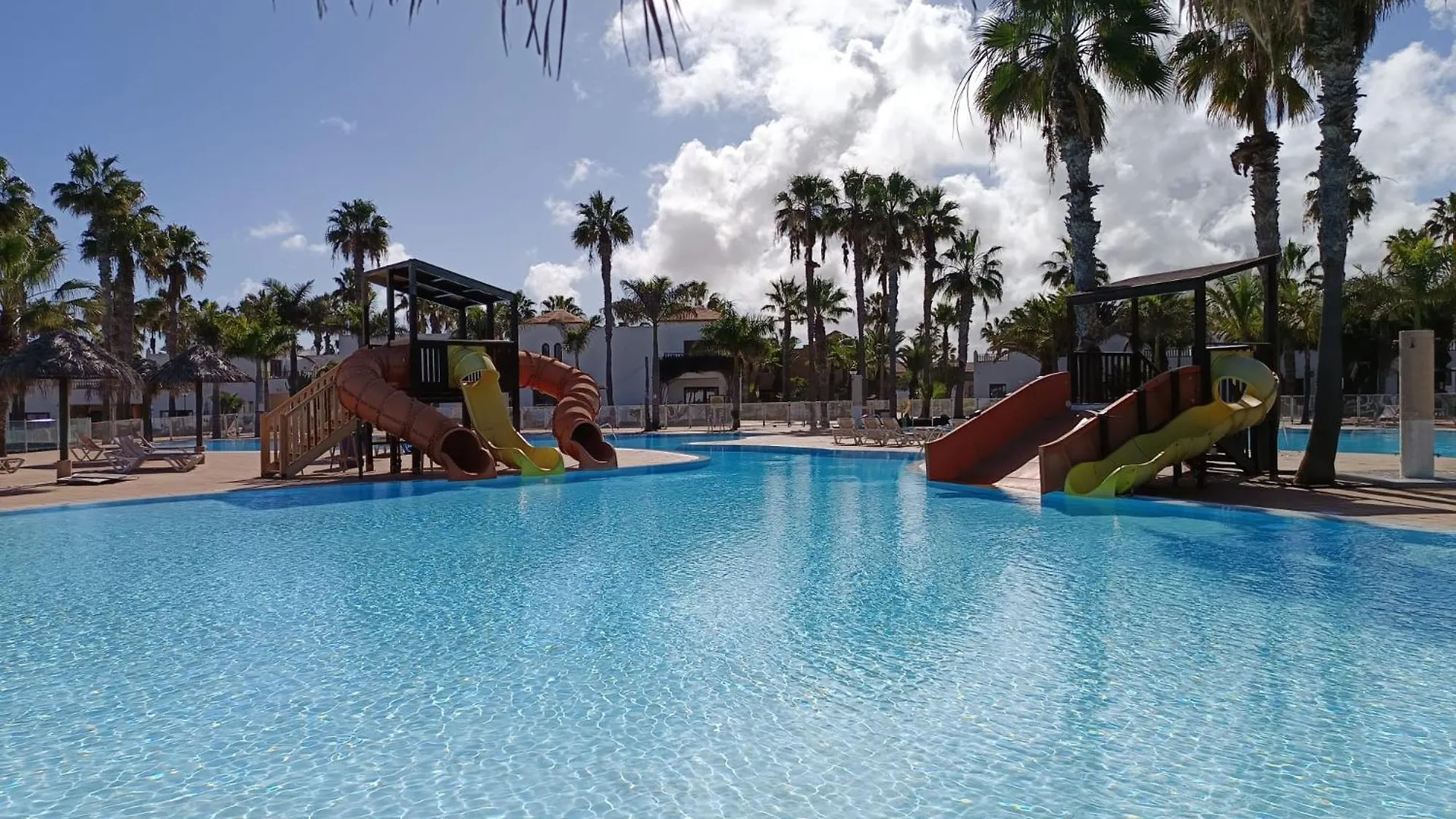 Casa Del Mar Air-Conditioned Apartment With Swimming Pools - Corralejo Playa