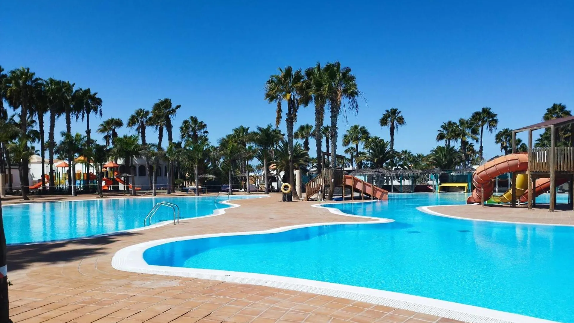 Casa Del Mar Air-Conditioned Apartment With Swimming Pools - Corralejo Playa